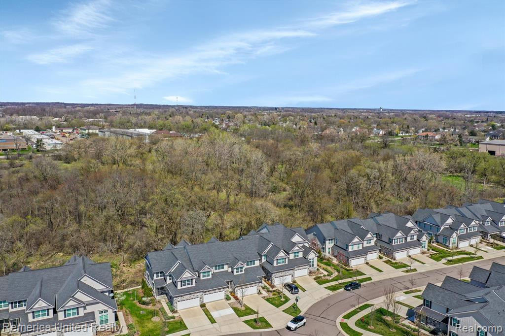 23884 SEMINOLE Trail, Novi, MI — Photo 6