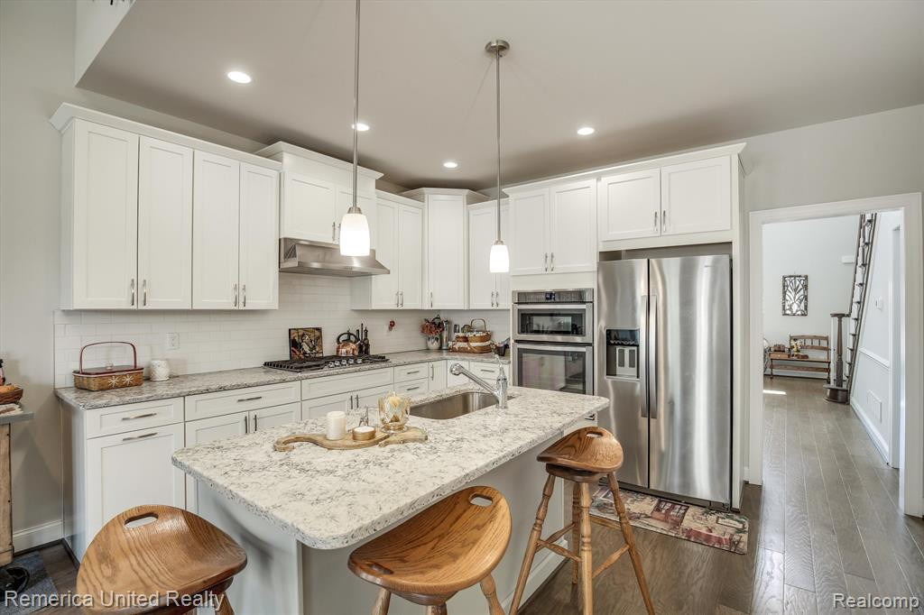 23884 SEMINOLE Trail, Novi, MI — Photo 15