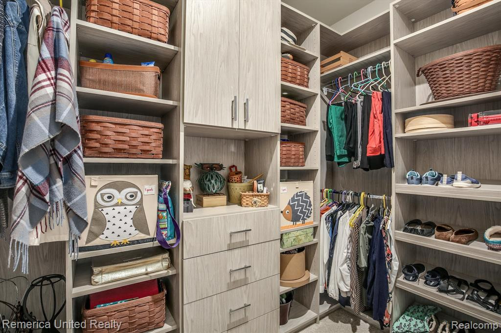 23884 SEMINOLE Trail, Novi, MI — Photo 24
