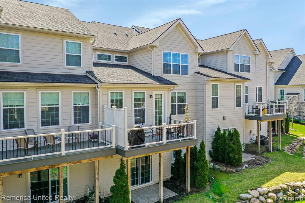 23884 SEMINOLE Trail, Novi, MI — Photo 35