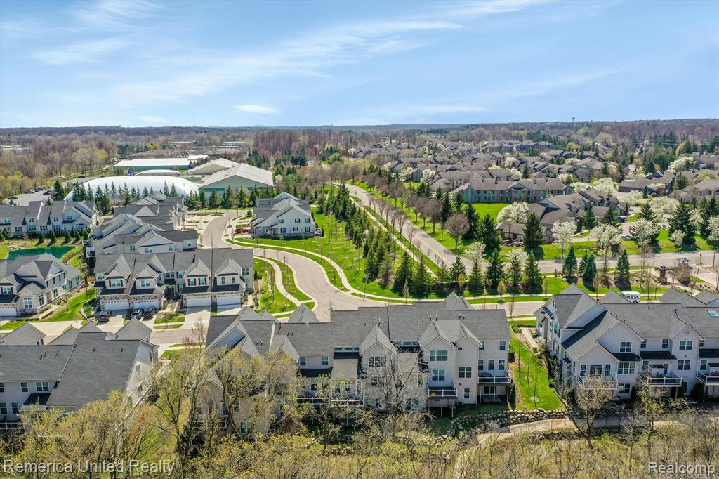 23884 SEMINOLE Trail, Novi, MI — Photo 39