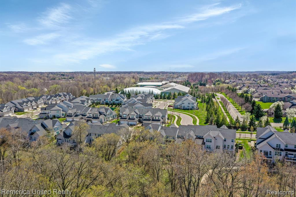 23884 SEMINOLE Trail, Novi, MI — Photo 41