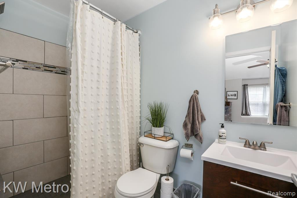 4081 ELIZABETH Avenue, Canton, MI 48188 — Photo 13