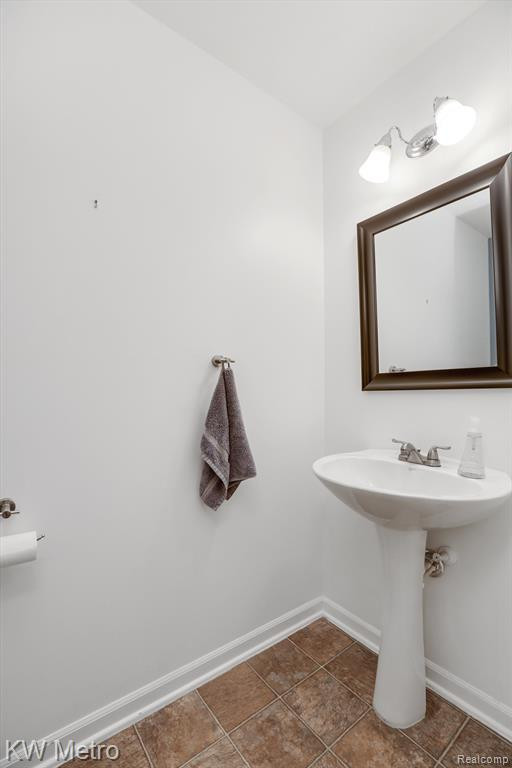 4081 ELIZABETH Avenue, Canton, MI 48188 — Photo 19
