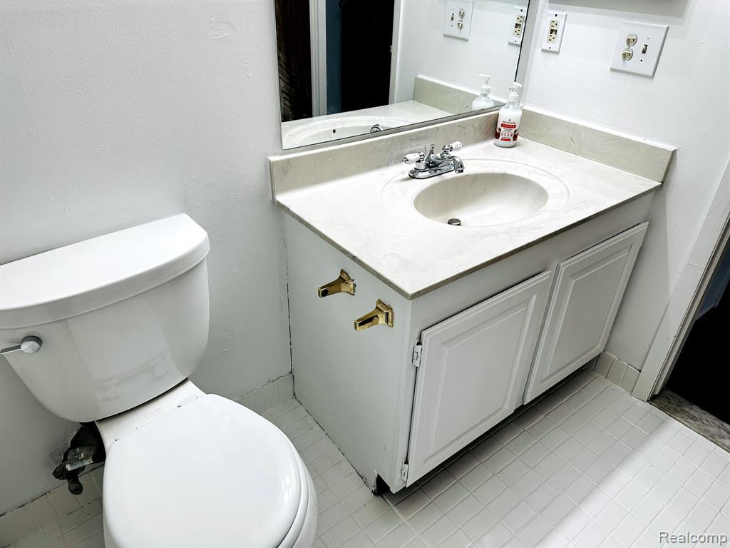 30515 W 14 MILE Road, 30, Farmington Hills, MI 48334 — Photo 15