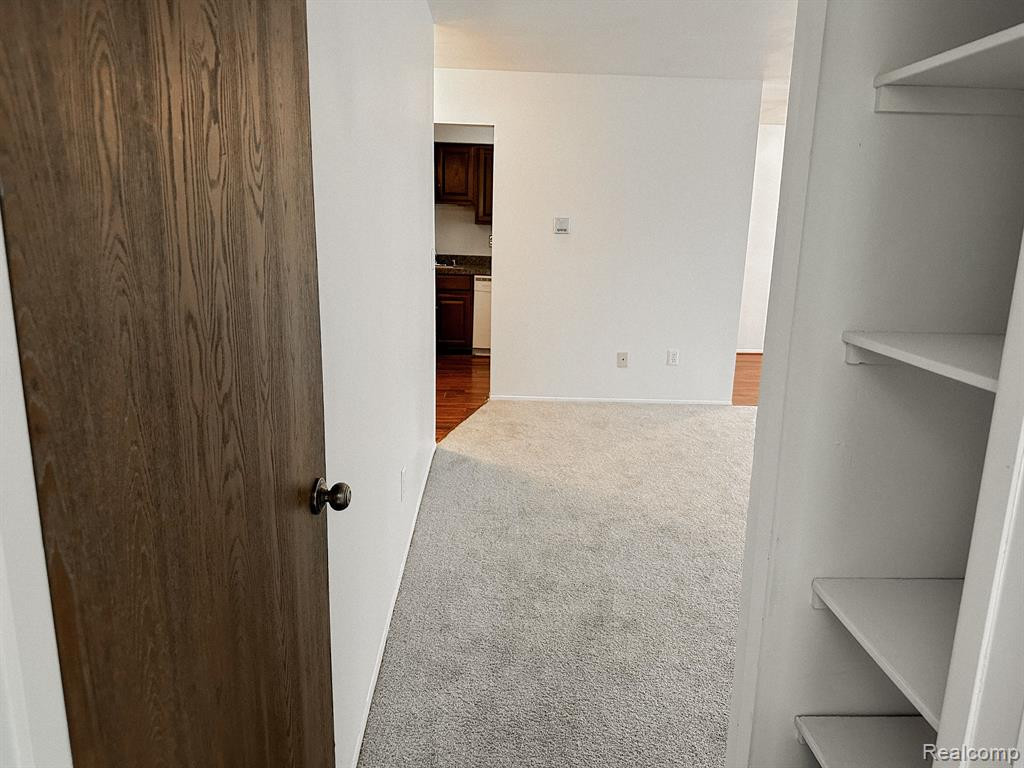 30515 W 14 MILE Road, 30, Farmington Hills, MI 48334 — Photo 16