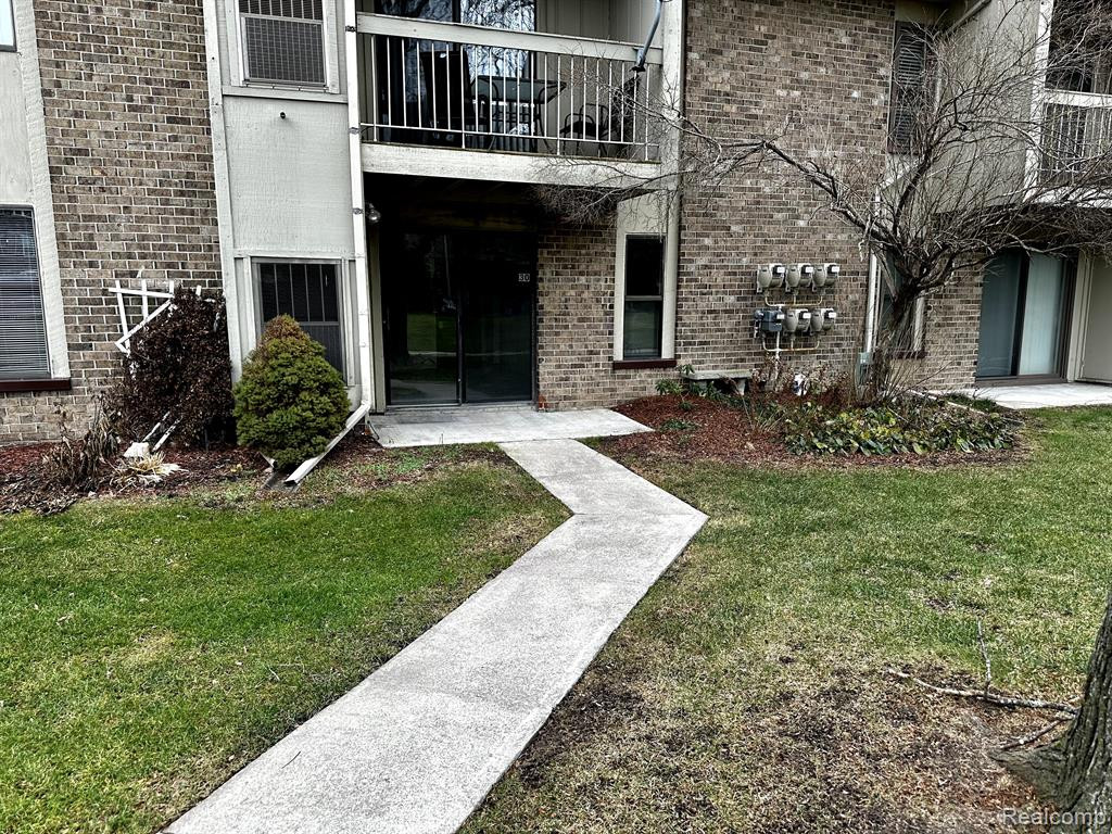 30515 W 14 MILE Road, 30, Farmington Hills, MI 48334 — Photo 21
