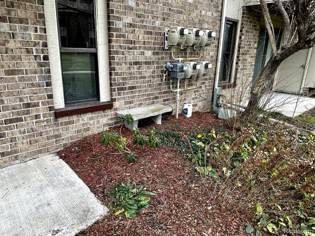 30515 W 14 MILE Road, 30, Farmington Hills, MI 48334 — Photo 22