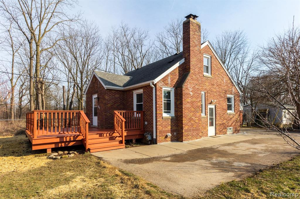 3395 JACKSON Avenue, Ann Arbor, MI 48103 — Photo 2