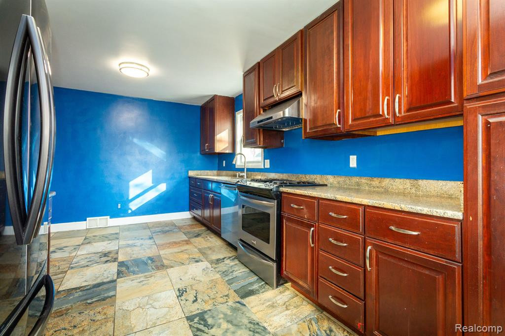 3395 JACKSON Avenue, Ann Arbor, MI 48103 — Photo 10