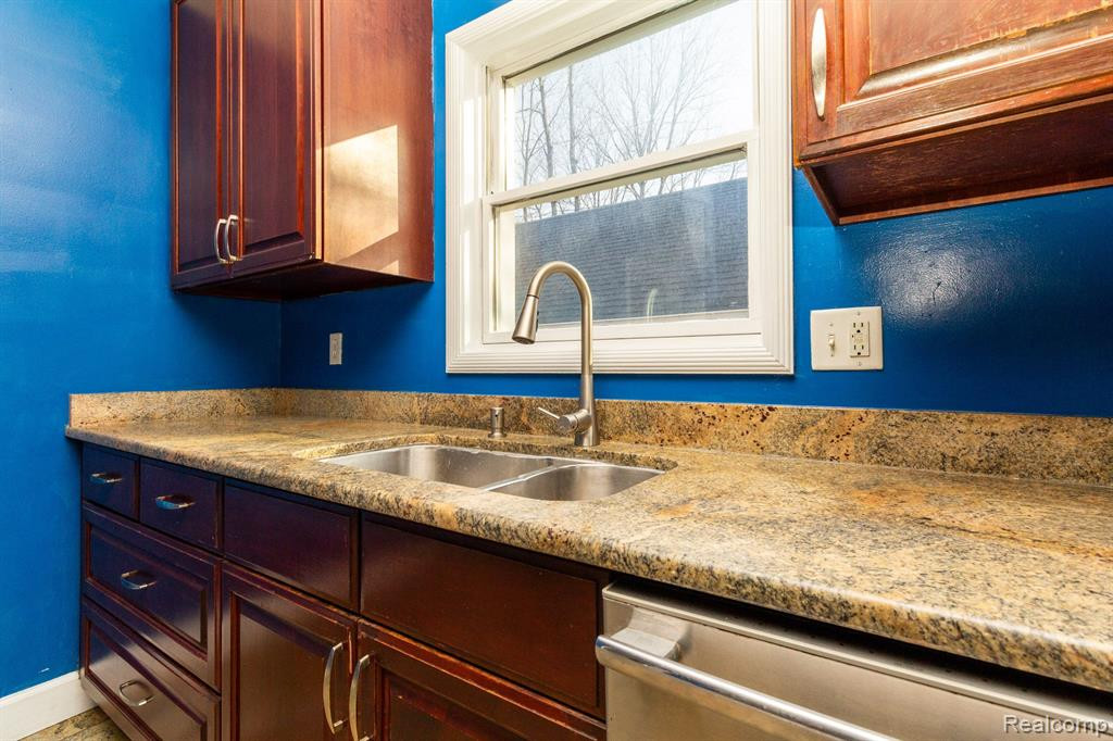 3395 JACKSON Avenue, Ann Arbor, MI 48103 — Photo 11