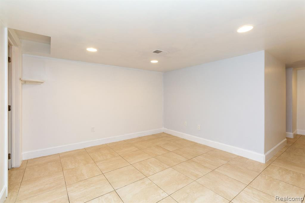 3395 JACKSON Avenue, Ann Arbor, MI 48103 — Photo 28