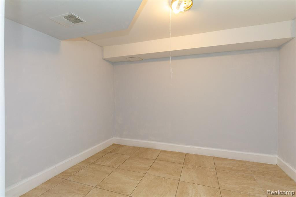 3395 JACKSON Avenue, Ann Arbor, MI 48103 — Photo 30