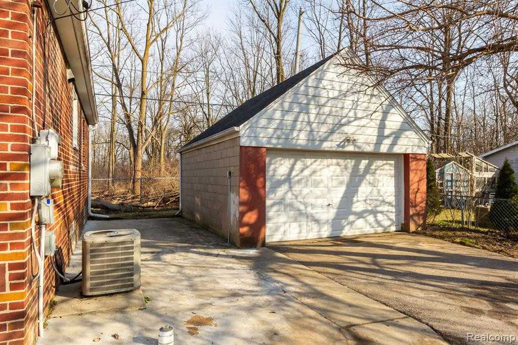 3395 JACKSON Avenue, Ann Arbor, MI 48103 — Photo 37