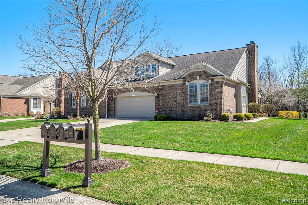 49131 RAINBOW Lane N, Northville, MI 48168 — Photo 3