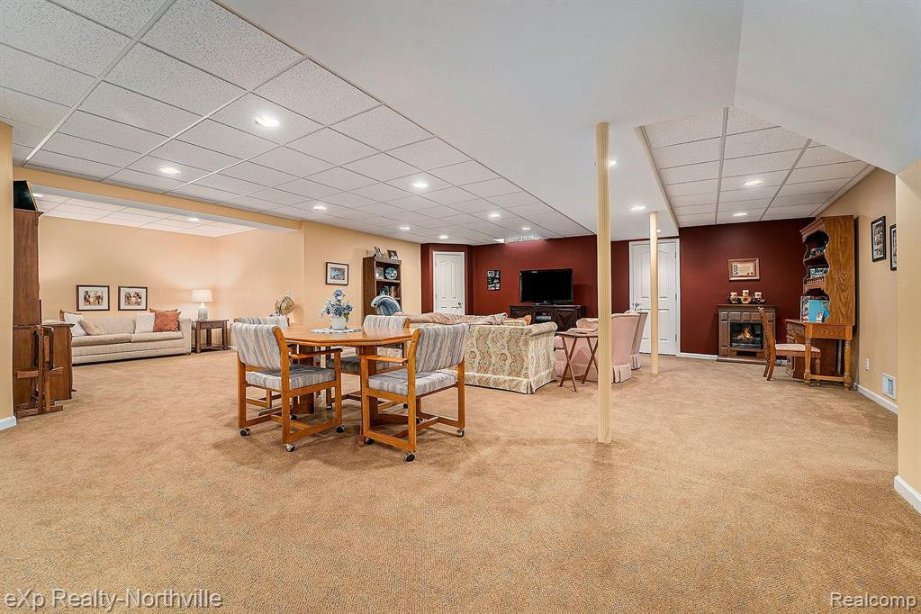 49131 RAINBOW Lane N, Northville, MI 48168 — Photo 28