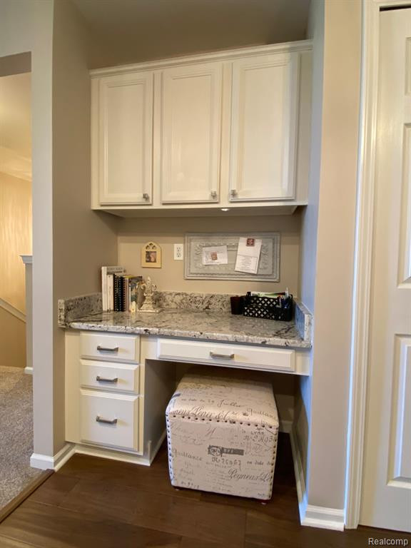 23202 ALEXA Drive, Walled Lake, MI 48390 — Photo 20
