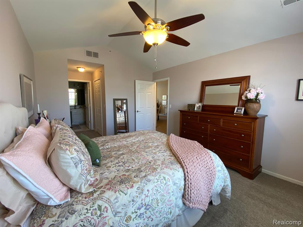 23202 ALEXA Drive, Walled Lake, MI 48390 — Photo 27