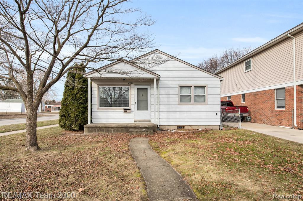 6801 N GULLEY Road, Dearborn Heights, MI 48127 — front exterior