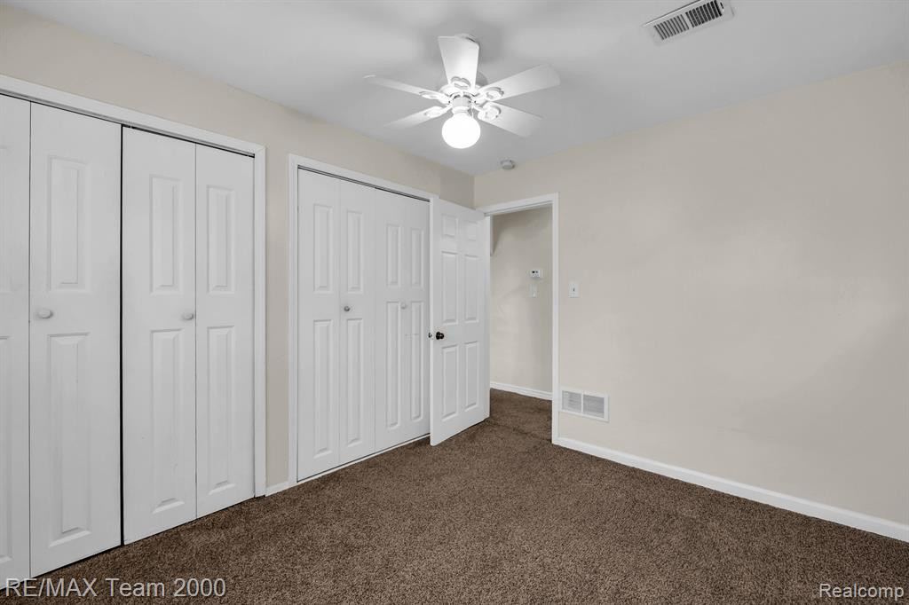 6801 N GULLEY Road, Dearborn Heights, MI 48127 — Photo 16