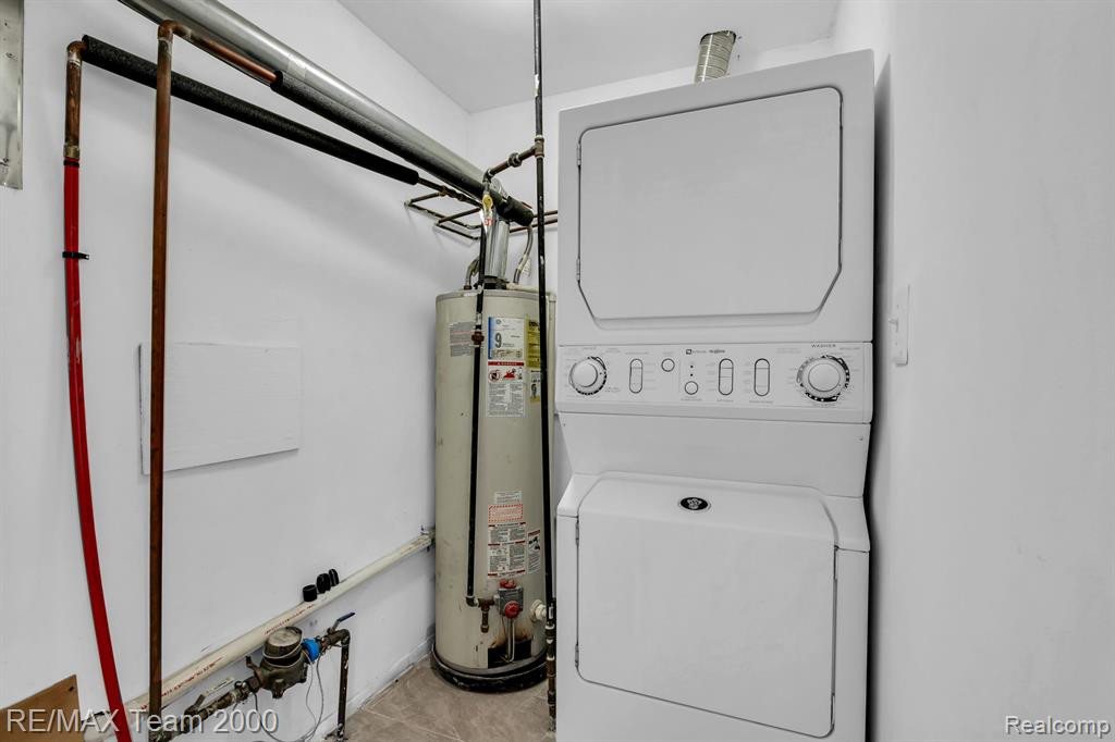 6801 N GULLEY Road, Dearborn Heights, MI 48127 — Photo 19