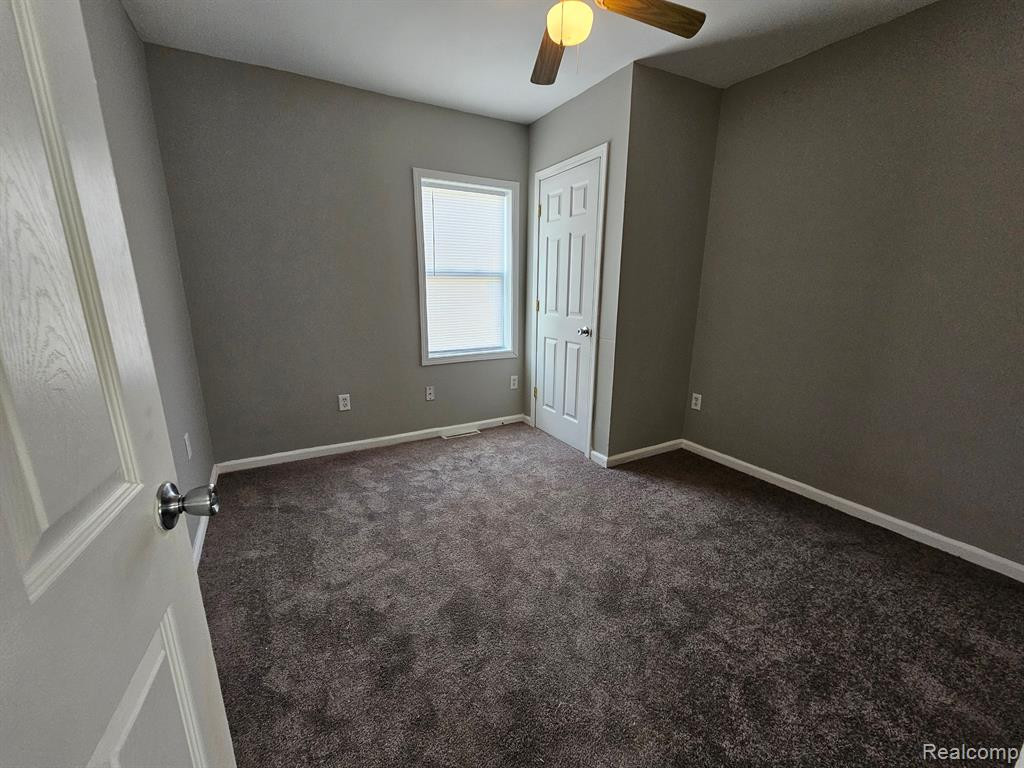 7068 PACKARD Avenue, Warren, MI 48091 — Photo 5