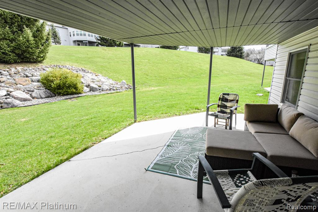 2977 W TELLURIDE, Brighton, MI 48114 — Photo 4