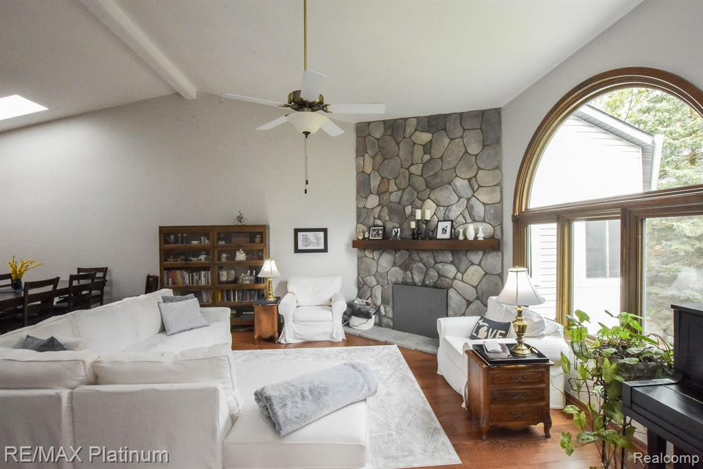 2977 W TELLURIDE, Brighton, MI 48114 — Photo 12