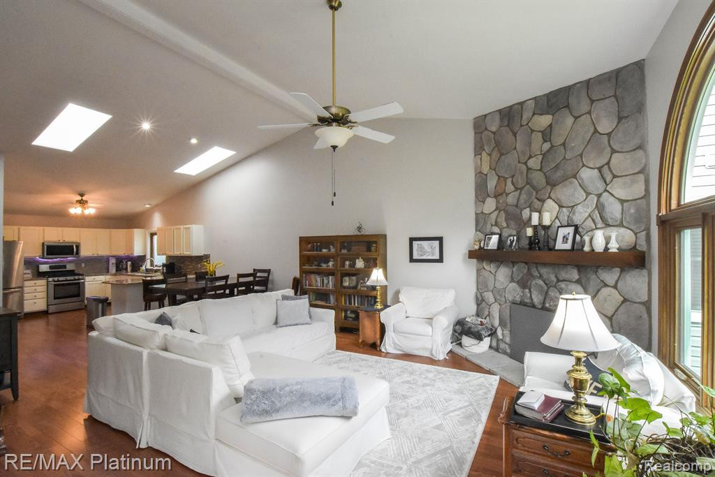 2977 W TELLURIDE, Brighton, MI 48114 — Photo 14
