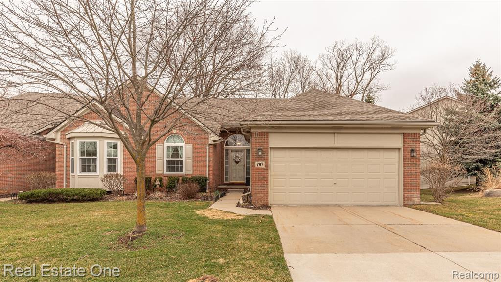 797 WOODHAVEN Drive, Commerce Twp, MI 48390 — front exterior