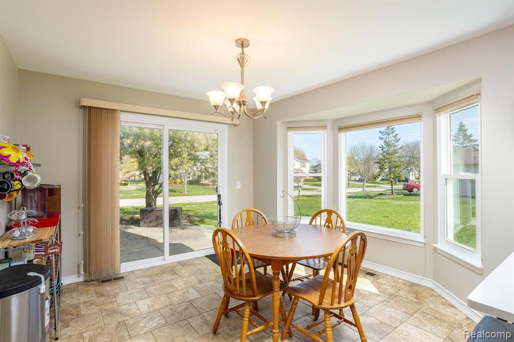 45931 Cider Mill Drive, Novi, MI — Photo 30