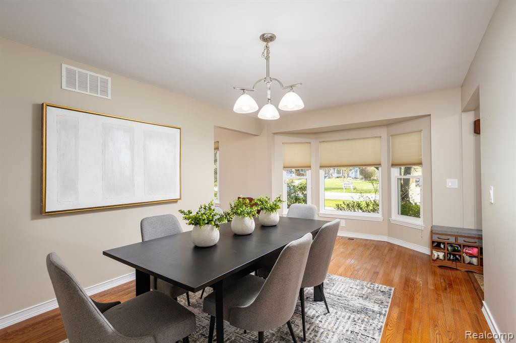 45931 Cider Mill Drive, Novi, MI — Photo 38
