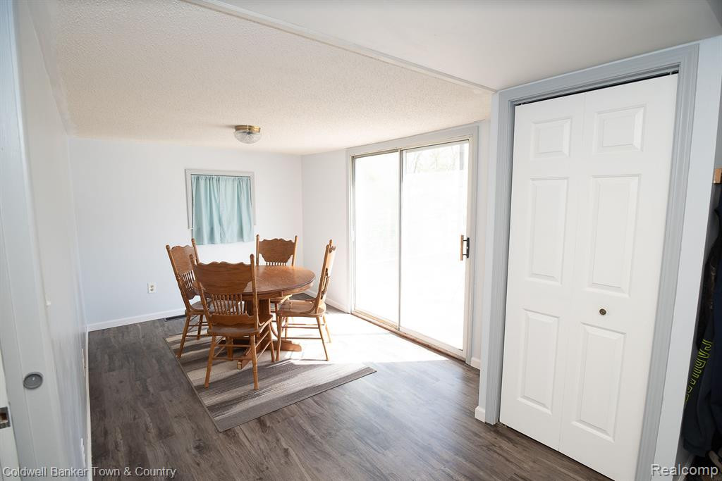 7620 SHADY BEACH Drive, Whitmore Lake, MI 48189 — Photo 9