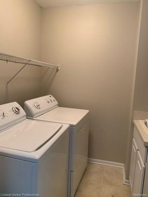 605 JAMES Circle, Royal Oak, MI 48067 — Photo 14