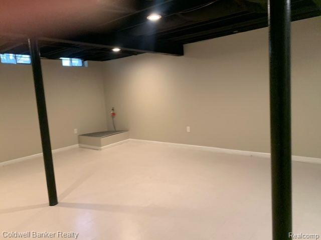 605 JAMES Circle, Royal Oak, MI 48067 — Photo 15
