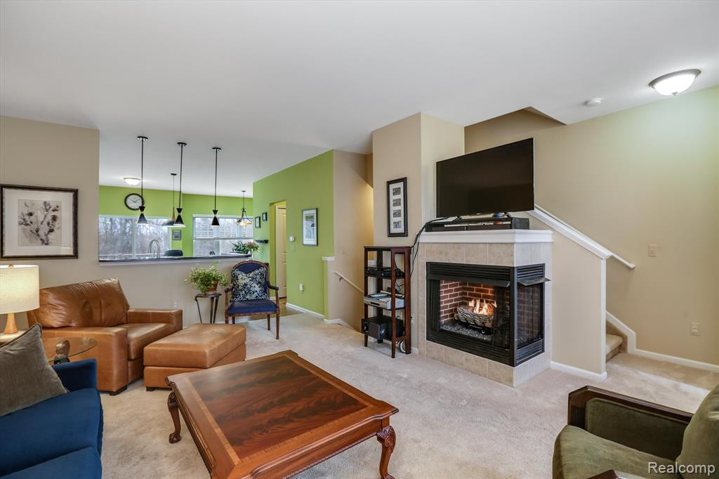 13104 Egret Lane, Walled Lake, MI 48390 — Photo 2