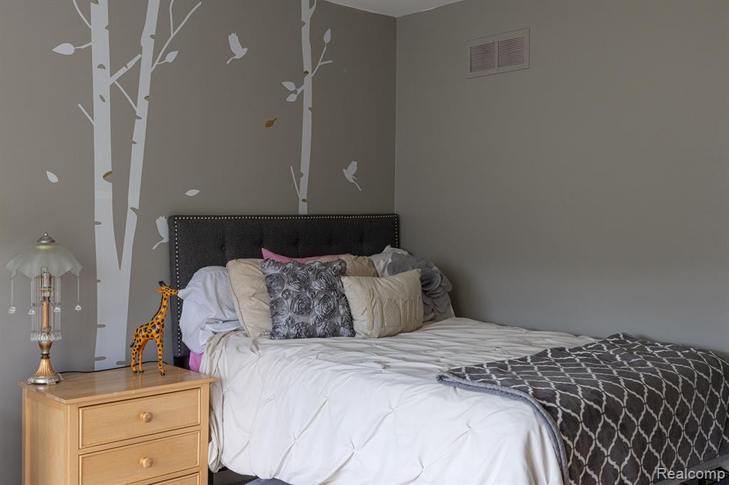 4320 REDDING Circle, Grand Blanc, MI 48439 — Photo 24