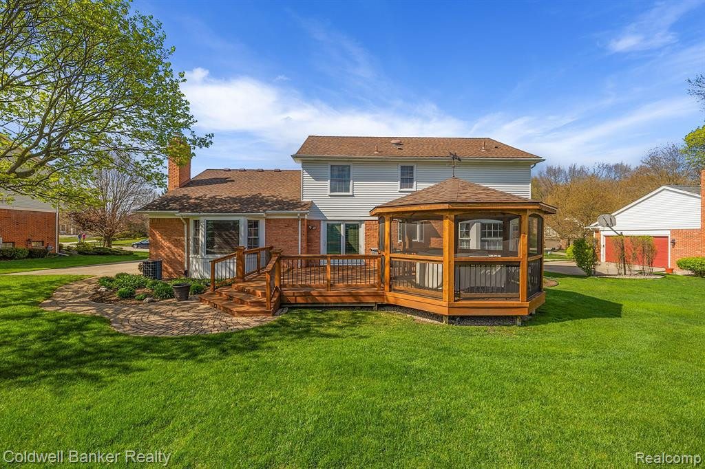 49309 PLUM TREE Drive, Plymouth, MI 48170 — Photo 8