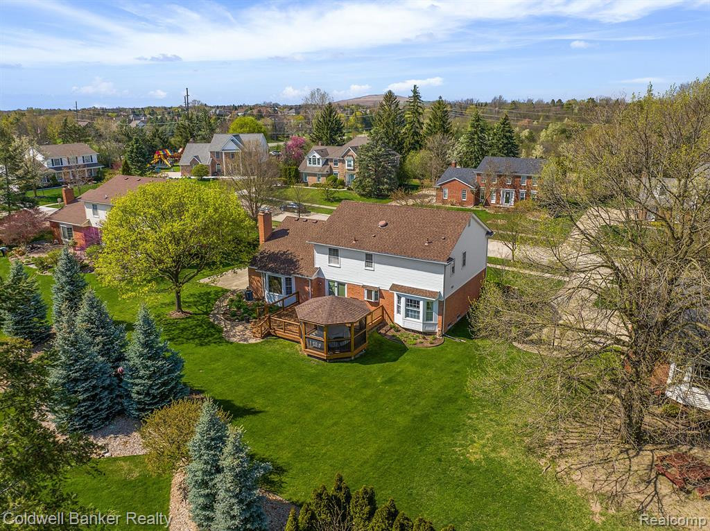 49309 PLUM TREE Drive, Plymouth, MI 48170 — Photo 15