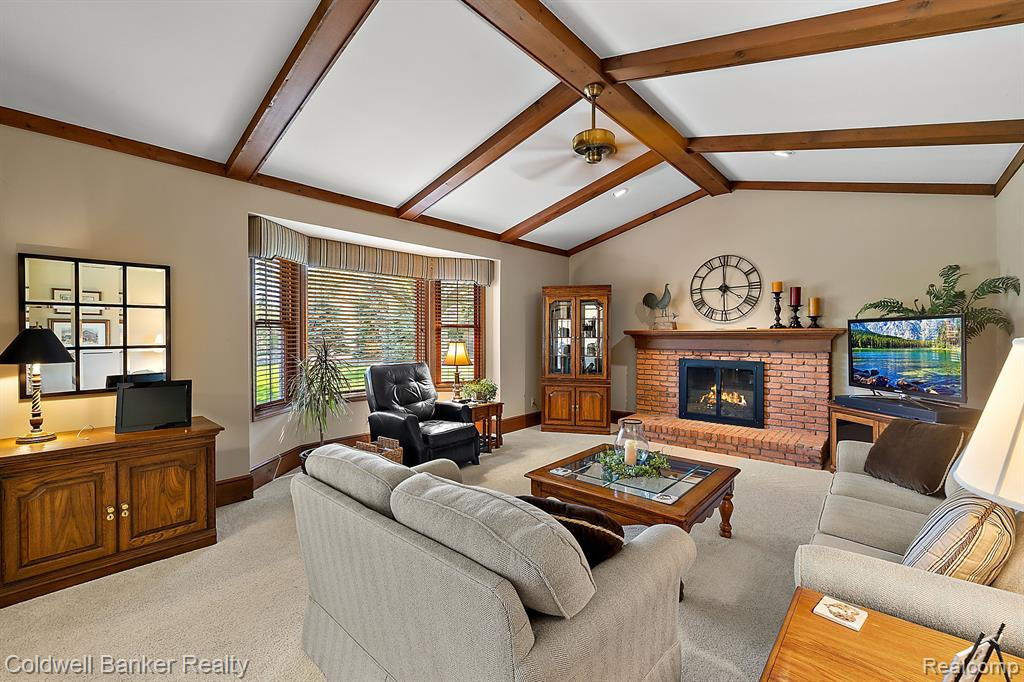 49309 PLUM TREE Drive, Plymouth, MI 48170 — Photo 32