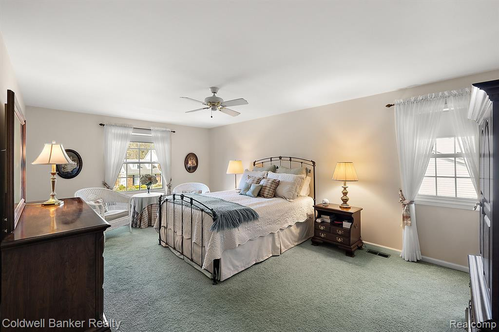 49309 PLUM TREE Drive, Plymouth, MI 48170 — Photo 36