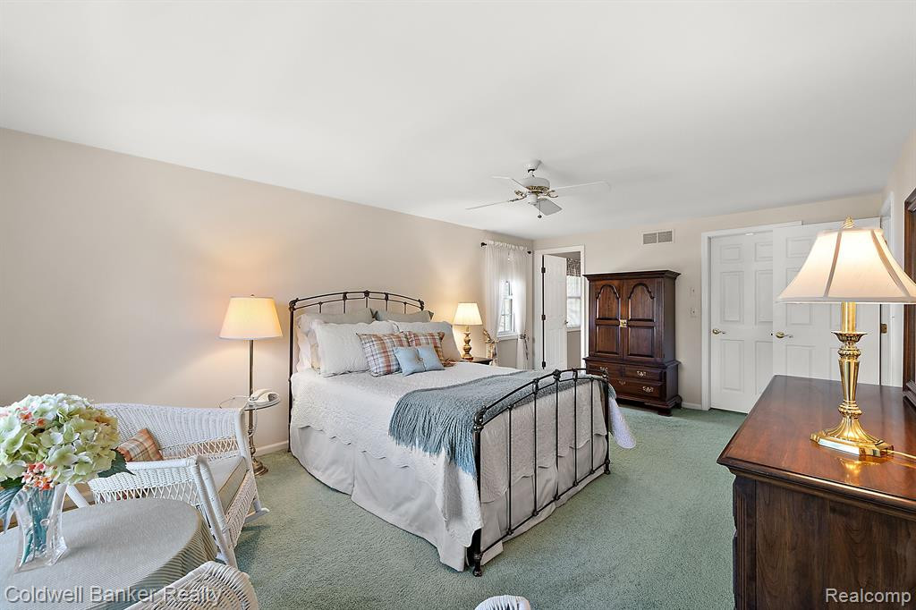 49309 PLUM TREE Drive, Plymouth, MI 48170 — Photo 37