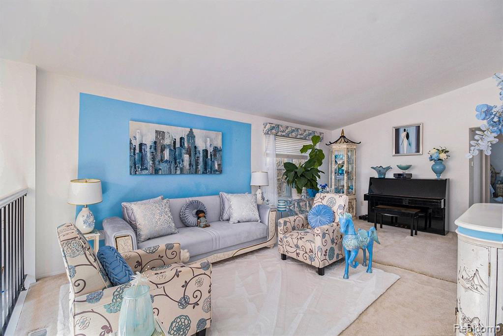 42155 PELLSTON Drive, Northville, MI 48167 — Photo 3