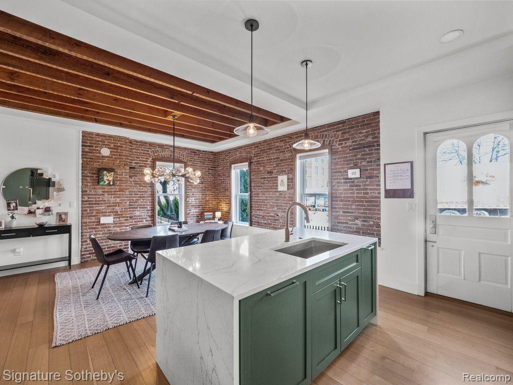 216 CATHERINE Street, Ann Arbor, MI 48104 — Photo 7