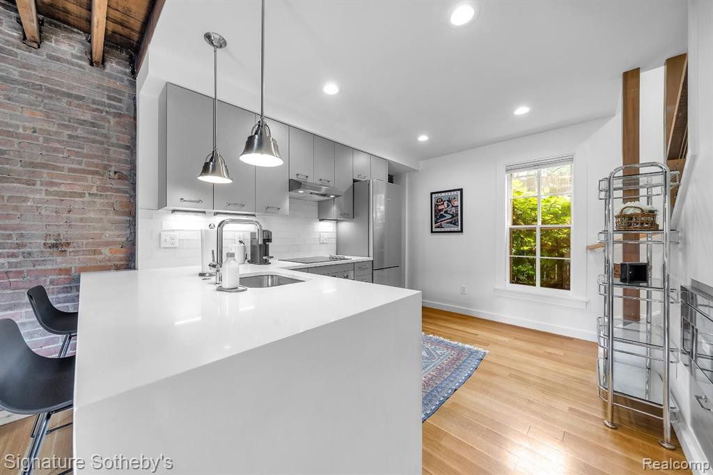 216 CATHERINE Street, Ann Arbor, MI 48104 — Photo 43