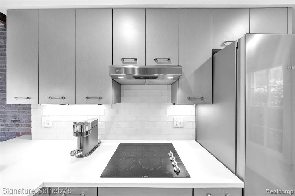 216 CATHERINE Street, Ann Arbor, MI 48104 — Photo 52