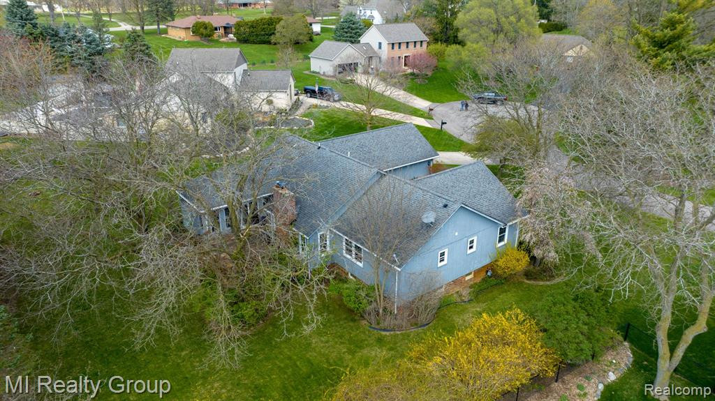68749 KNOLLWOOD Court, Washington, MI 48095 — Photo 6
