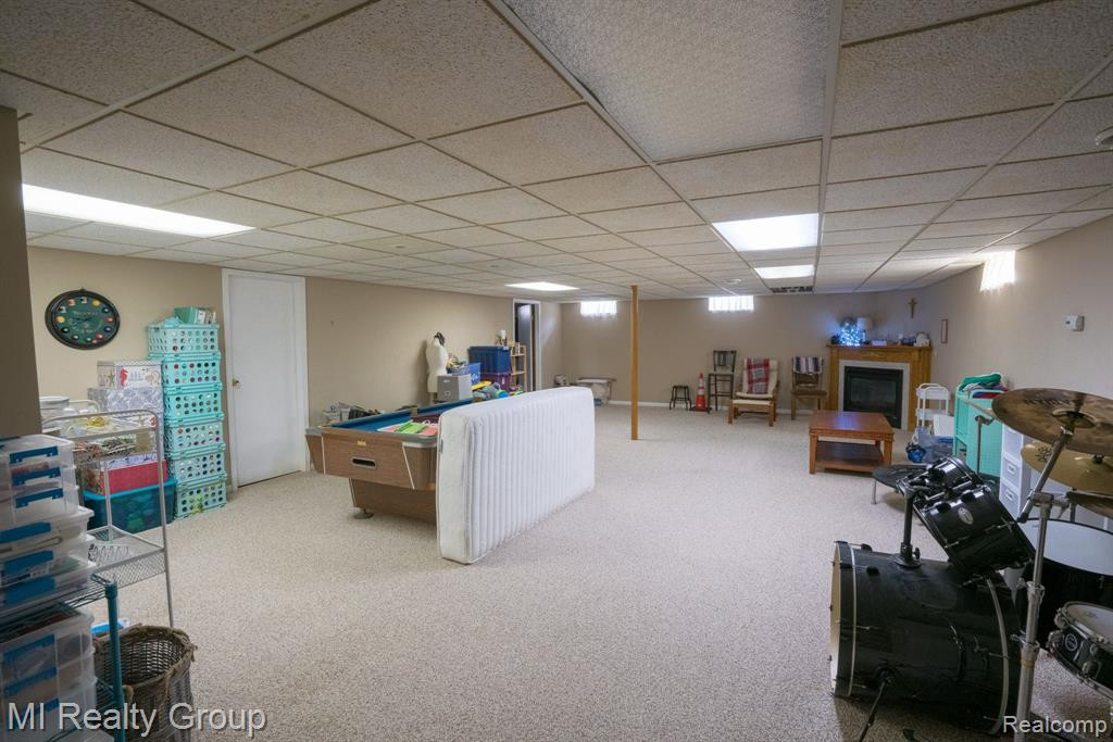 68749 KNOLLWOOD Court, Washington, MI 48095 — Photo 29