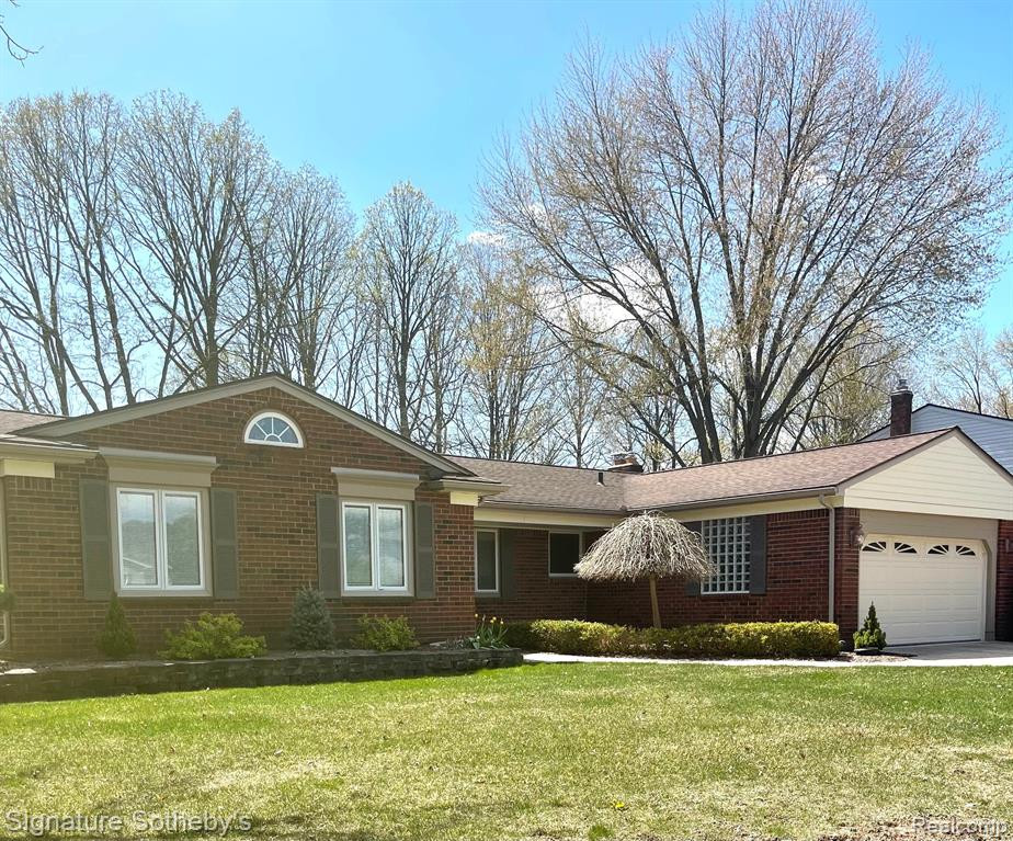 45003 GOVERNOR BRADFORD Road, Plymouth, MI 48170 — front exterior