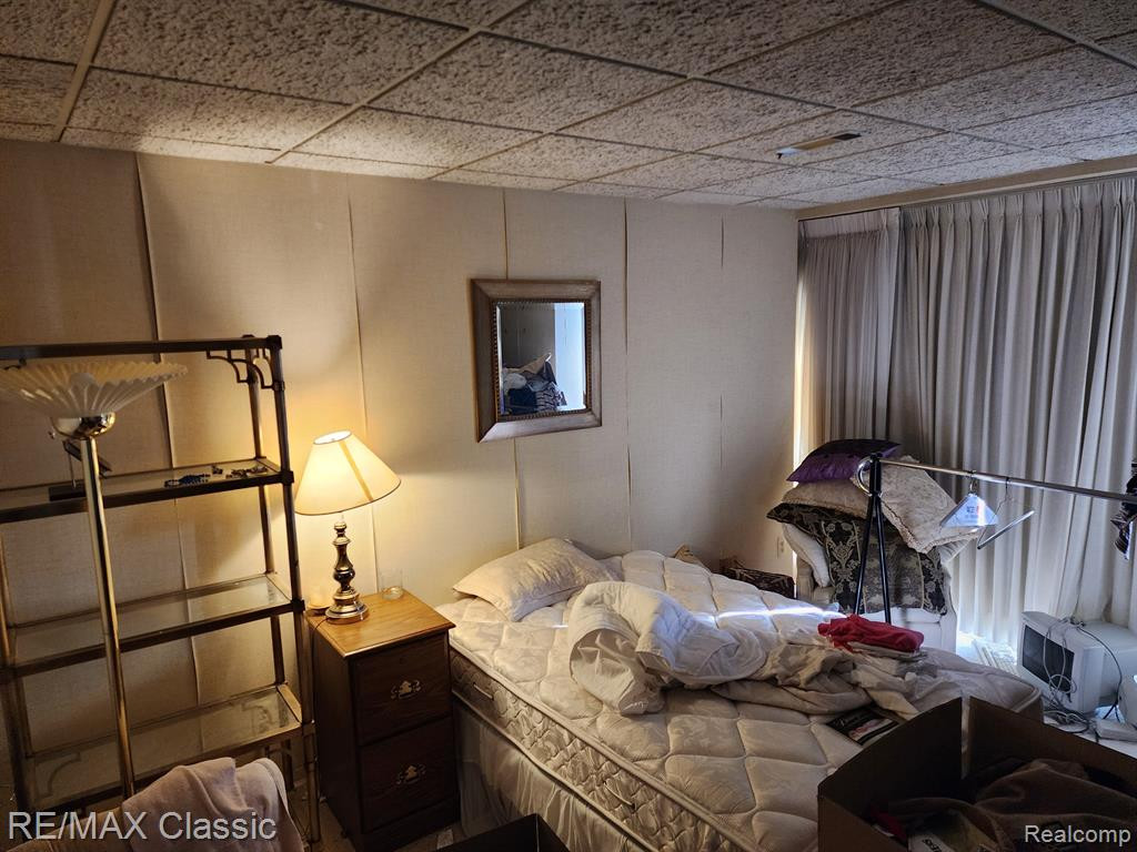 15801 PROVIDENCE Drive, 11B, Southfield, MI 48075 — Photo 17